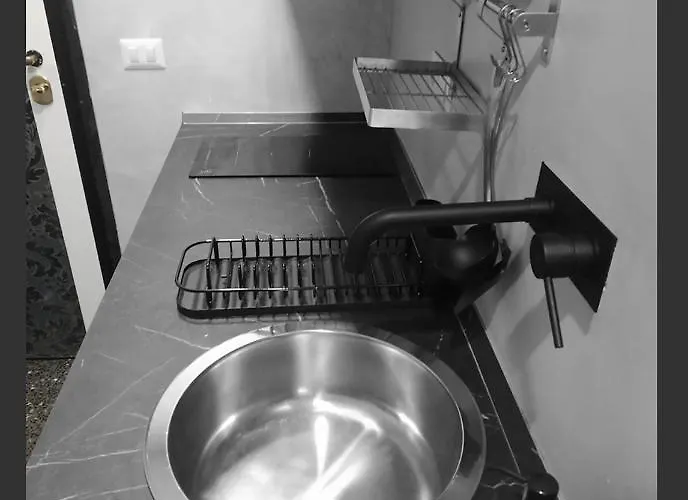 Grazioso Monolocale Acquario A 100m Free Wi-fi Janov