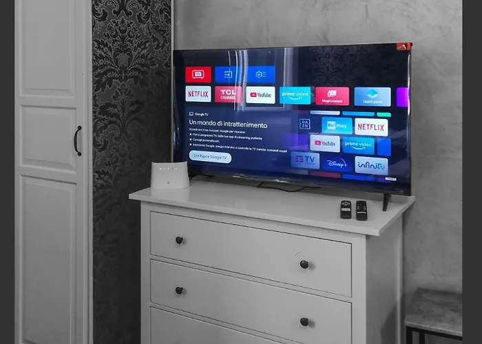 Grazioso Monolocale Acquario A 100m Free Wi-fi * Janov